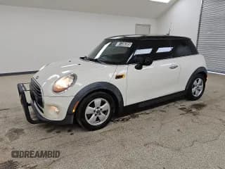 ✅ 2016 MINI Hardtop • VIN: WMWXP5C57G3B15444 • Lot: 81336585. Listed on Copart with 97,309 mi. Free auction sales archive from the USA and detailed vehicle history report at DreamBid. Image 1.
