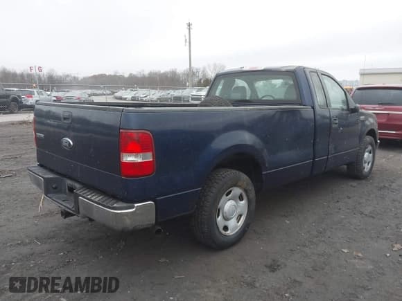 ✅ 2008 Ford F-150 XL • VIN: 1FTRF12248KC03421 • Lot: 43769515. Wystawiony na IAAI z przebiegiem 153 978 mil. Bezpłatny archiwum sprzedaży aukcyjnych z USA i szczegółowy raport historii pojazdu na DreamBid. Zdjęcie 4.