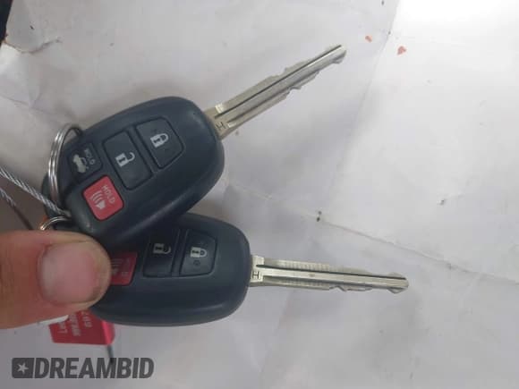 ✅ 2014 Toyota Corolla LE Eco • VIN: 2T1BPRHE9EC196512 • Lot: 42874250. Wystawiony na IAAI z przebiegiem 128 659 mil. Bezpłatny archiwum sprzedaży aukcyjnych z USA i szczegółowy raport historii pojazdu na DreamBid. Zdjęcie 11.