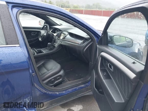 ✅ 2015 Ford Taurus SEL • VIN: 1FAHP2H8XFG161059 • Lot: 42960017. Wystawiony na IAAI z przebiegiem 139 068 mil. Bezpłatny archiwum sprzedaży aukcyjnych z USA i szczegółowy raport historii pojazdu na DreamBid. Zdjęcie 5.