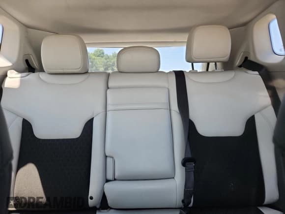 ✅ 2019 Jeep Compass Latitude • VIN: 3C4NJCBB7KT636407 • Lot: 64119685. Listed on Copart with 93,203 mi. Free auction sales archive from the USA and detailed vehicle history report at DreamBid. Image 10.