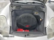 ✅ 1997 Porsche Boxster • VIN: WP0CA2981VS624643 • Lot: 64316125. Wystawiony na Copart z przebiegiem Nie podano. Bezpłatny archiwum sprzedaży aukcyjnych z USA i szczegółowy raport historii pojazdu na DreamBid. Zdjęcie 11.