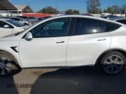 ✅ 2021 Tesla Model Y Long Range • VIN: 5YJYGDEE9MF094414 • Lot: 43499821. Wystawiony na IAAI z przebiegiem 115 801 mil. Bezpłatny archiwum sprzedaży aukcyjnych z USA i szczegółowy raport historii pojazdu na DreamBid. Zdjęcie 14.