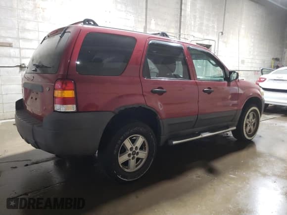 ✅ 2006 Ford Escape XLS • VIN: 1FMYU02Z06KB58768 • Lot: 92559315. Listed on Copart with 218,235 mi. Free auction sales archive from the USA and detailed vehicle history report at DreamBid. Image 3.
