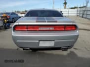 ✅ 2010 Dodge Challenger SE • VIN: 2B3CJ4DVXAH219814 • Lot: 42195015. Wystawiony na Copart z przebiegiem Nie podano. Bezpłatny archiwum sprzedaży aukcyjnych z USA i szczegółowy raport historii pojazdu na DreamBid. Zdjęcie 6.