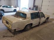 ✅ 1992 Cadillac DeVille • VIN: 1G6CD53B3N4251173 • Lot: 41966260. Listed on IAAI with Not provided. Free auction sales archive from the USA and detailed vehicle history report at DreamBid. Image 4.