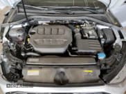 ✅ 2022 Audi A3 Premium • VIN: WAUAUDGY1NA105334 • Lot: 52012274. Wystawiony na Copart z przebiegiem 14 935 mil. Bezpłatny archiwum sprzedaży aukcyjnych z USA i szczegółowy raport historii pojazdu na DreamBid. Zdjęcie 12.