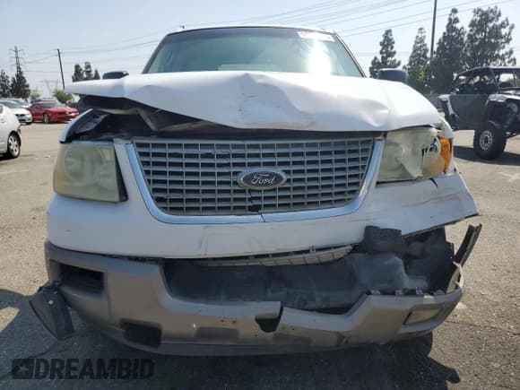 ✅ 2003 Ford Expedition Eddie Bauer • VIN: 1FMFU17L83LA96334 • Lot: 58755595. Listed on Copart with 200,554 mi. Free auction sales archive from the USA and detailed vehicle history report at DreamBid. Image 5.