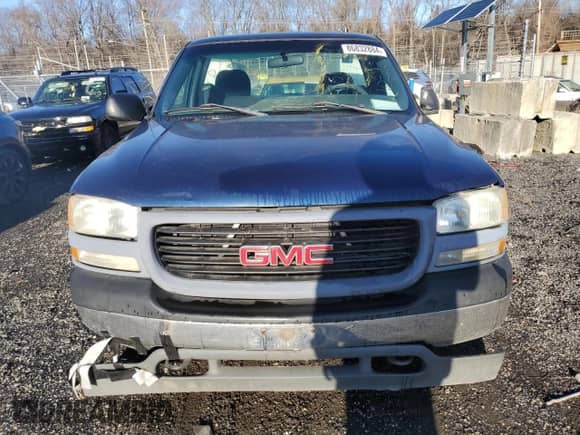 2002 GMC Sierra 1500 with VIN 1GTEC14W42Z183192, listed as a Copart auction lot 86832884 with Not provided miles and Salvage title. Bid and sale history available at DreamBid. Image 5.