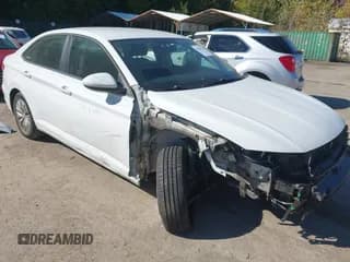 ✅ 2019 Volkswagen Jetta S • VIN: 3VWC57BU4KM055782 • Lot: 43480422. Listed on IAAI with 100,997 mi. Free auction sales archive from the USA and detailed vehicle history report at DreamBid. Image 1.