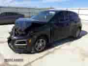 2019 Hyundai Kona SE с VIN KM8K12AAXKU342572, выставлен на аукционе Copart как лот 40947803 с пробегом 77 499 миль миль и . История ставок и продаж доступна на DreamBid. Изображение 1.