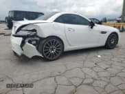 ✅ 2018 Mercedes-Benz SLC 300 • VIN: WDDPK3JA3JF150187 • Lot: 62486925. Wystawiony na Copart z przebiegiem 91 277 mil. Bezpłatny archiwum sprzedaży aukcyjnych z USA i szczegółowy raport historii pojazdu na DreamBid. Zdjęcie 3.