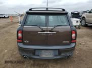 ✅ 2009 MINI Clubman S • VIN: WMWMM33579TP92543 • Lot: 85553625. Wystawiony na Copart z przebiegiem Nie podano. Bezpłatny archiwum sprzedaży aukcyjnych z USA i szczegółowy raport historii pojazdu na DreamBid. Zdjęcie 6.