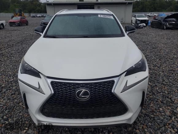 ✅ 2017 Lexus NX 200t • VIN: JTJYARBZ6H2078506 • Lot: 81986245. Listed on Copart with 122,948 mi. Free auction sales archive from the USA and detailed vehicle history report at DreamBid. Image 5.