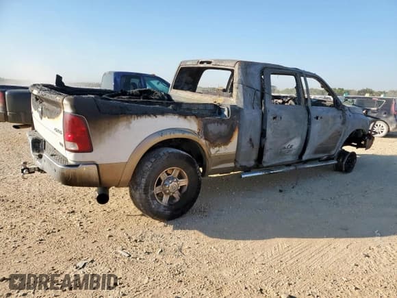 ✅ 2012 Ram 2500 Laramie • VIN: 3C6UD5NL2CG299584 • Lot: 84646745. Wystawiony na Copart z przebiegiem Nie podano. Bezpłatny archiwum sprzedaży aukcyjnych z USA i szczegółowy raport historii pojazdu na DreamBid. Zdjęcie 3.