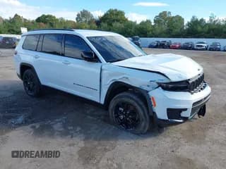 ✅ 2025 Jeep Grand Cherokee Altitude X • VIN: 1C4RJKAG8S8712031 • Lot: 43485781. Listed on IAAI with 3,166 mi. Free auction sales archive from the USA and detailed vehicle history report at DreamBid. Image 1.