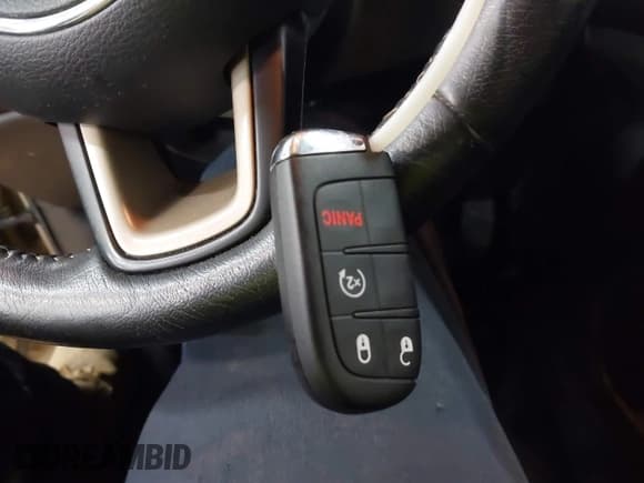 ✅ 2017 Jeep Renegade Trailhawk • VIN: ZACCJBCB6HPE97998 • Lot: 42435849. Listed on IAAI with 105,490 mi. Free auction sales archive from the USA and detailed vehicle history report at DreamBid. Image 11.