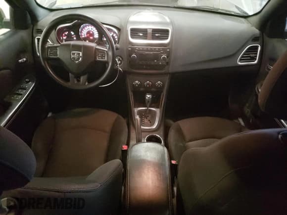 ✅ 2013 Dodge Avenger SE • VIN: 1C3CDZAB3DN530403 • Лот: 86144475. Опубликован ранее на Copart с пробегом 132 838 миль. Бесплатный доступ к архиву аукционных продаж из США и подробный отчёт об истории автомобиля на DreamBid. Изображение 8.