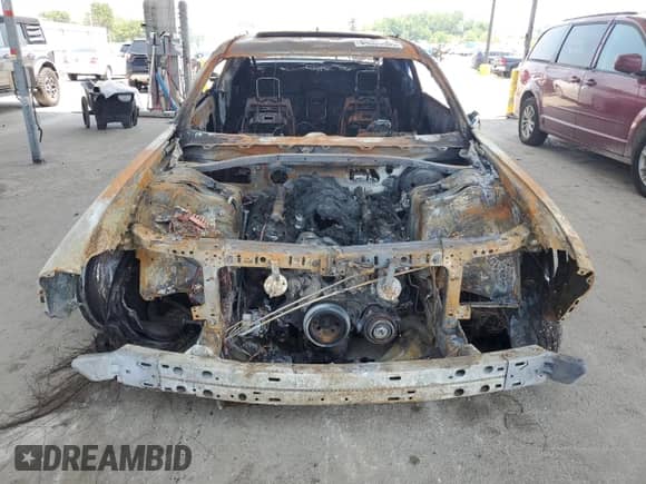 2019 Dodge Challenger R/T Scat Pack с VIN 2C3CDZFJ0KH569455, выставлен на аукционе Copart как лот 64606555 с пробегом Не указан миль и Списание • Salvage title. История ставок и продаж доступна на DreamBid. Изображение 5.