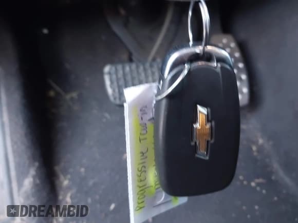 ✅ 2017 Chevrolet Malibu LT • VIN: 1G1ZE5STXHF192929 • Lot: 43468126. Listed on IAAI with 121,210 mi. Free auction sales archive from the USA and detailed vehicle history report at DreamBid. Image 11.