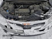 ✅ 2011 Kia Sorento LX • VIN: 5XYKTDA11BG096829 • Lot: 95039255. Wystawiony na Copart z przebiegiem 90 443 mil. Bezpłatny archiwum sprzedaży aukcyjnych z USA i szczegółowy raport historii pojazdu na DreamBid. Zdjęcie 12.