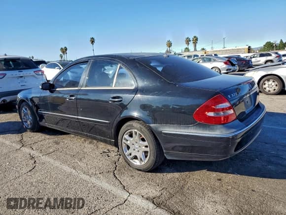 ✅ 2005 Mercedes-Benz E 320 • VIN: WDBUF65J95A668089 • Lot: 96123285. Listed on Copart with 197,222 mi. Free auction sales archive from the USA and detailed vehicle history report at DreamBid. Image 2.