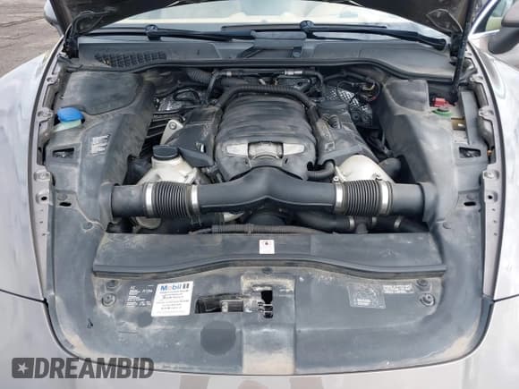 ✅ 2011 Porsche Cayenne S • VIN: WP1AB2A27BLA44202 • Lot: 43416187. Wystawiony na IAAI z przebiegiem 148 012 mil. Bezpłatny archiwum sprzedaży aukcyjnych z USA i szczegółowy raport historii pojazdu na DreamBid. Zdjęcie 10.