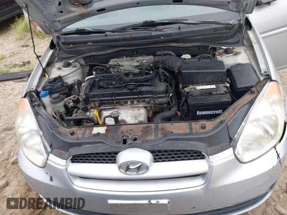 ✅ 2010 Hyundai Accent GLS • VIN: KMHCN4AC0AU405473 • Lot: 42973032. Listed on IAAI with 121,684 mi. Free auction sales archive from the USA and detailed vehicle history report at DreamBid. Image 10.