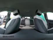 ✅ 2019 Chevrolet Bolt EV LT • VIN: 1G1FY6S08K4138750 • Lot: 41868153. Wystawiony na IAAI z przebiegiem Nie podano. Bezpłatny archiwum sprzedaży aukcyjnych z USA i szczegółowy raport historii pojazdu na DreamBid. Zdjęcie 18.