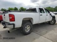 ✅ 2008 Chevrolet Silverado 2500HD 1LT • VIN: 1GCHC23638F200546 • Lot: 56834735. Wystawiony na Copart z przebiegiem 302 425 mil. Bezpłatny archiwum sprzedaży aukcyjnych z USA i szczegółowy raport historii pojazdu na DreamBid. Zdjęcie 3.