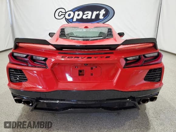 ✅ 2021 Chevrolet Corvette 3LT • VIN: 1G1YC2D43M5105930 • Lot: 84917275. Listed on Copart with 7,625 mi. Free auction sales archive from the USA and detailed vehicle history report at DreamBid. Image 6.
