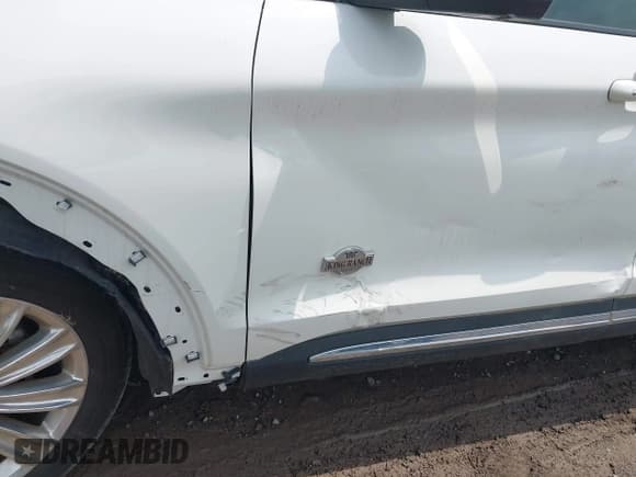 ✅ 2022 Ford Explorer King Ranch • VIN: 1FM5K8LC0NGA82617 • Лот: 42467881. Опубликован ранее на IAAI с пробегом 32 818 миль. Бесплатный доступ к архиву аукционных продаж из США и подробный отчёт об истории автомобиля на DreamBid. Изображение 17.