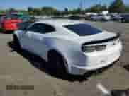 2019 Chevrolet Camaro 2SS z VIN 1G1FG1R71K0131753, wystawiony jako Copart lot #65757865 z przebiegiem 26 836 mil mil oraz Szkoda całkowita • Salvage title. Historia ofert i sprzedaży dostępna na DreamBid. Obrazek 2.