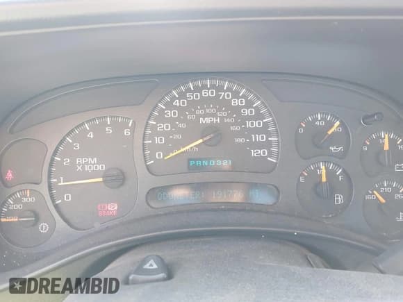 ✅ 2004 Chevrolet Silverado 2500HD Work Truck • VIN: 1GCHK24U74E231542 • Лот: 43123200. Опубликован ранее на IAAI с пробегом 191 776 миль. Бесплатный доступ к архиву аукционных продаж из США и подробный отчёт об истории автомобиля на DreamBid. Изображение 7.
