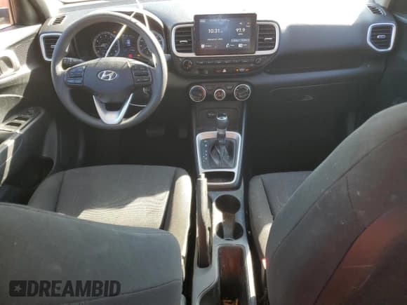 ✅ 2021 Hyundai Venue SE • VIN: KMHRB8A3XMU115286 • Lot: 47954235. Listed on Copart with 71,750 mi. Free auction sales archive from the USA and detailed vehicle history report at DreamBid. Image 8.