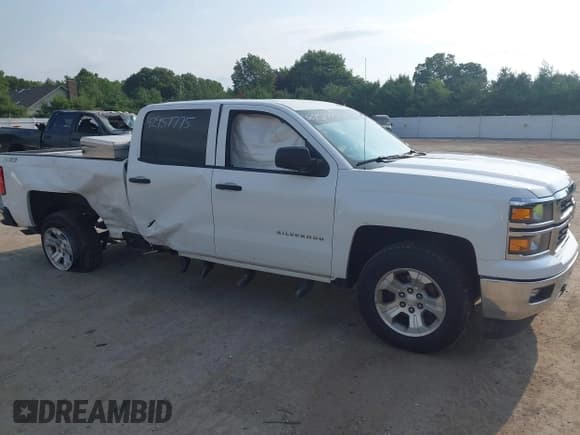 ✅ 2014 Chevrolet Silverado 1500 LT • VIN: 3GCUKREH1EG362856 • Lot: 42957775. Wystawiony na IAAI z przebiegiem 177 445 mil. Bezpłatny archiwum sprzedaży aukcyjnych z USA i szczegółowy raport historii pojazdu na DreamBid. Zdjęcie 6.