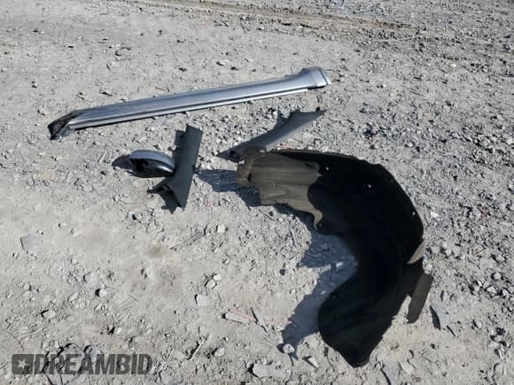 ✅ 2019 Jeep Grand Cherokee Altitude • VIN: 1C4RJFAG6KC802377 • Lot: 82754715. Wystawiony na Copart z przebiegiem 75 974 mil. Bezpłatny archiwum sprzedaży aukcyjnych z USA i szczegółowy raport historii pojazdu na DreamBid. Zdjęcie 13.