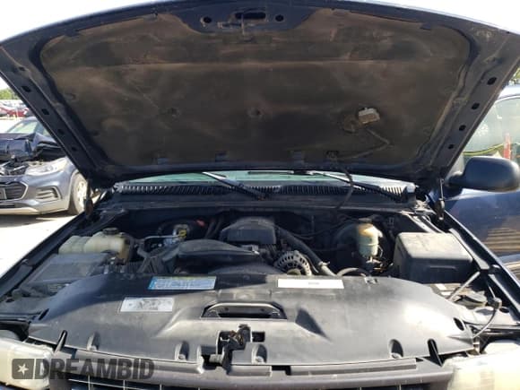 ✅ 2000 Chevrolet Silverado 1500 • VIN: 1GCEK14V7YZ206516 • Лот: 61213624. Опубликован ранее на Copart с пробегом 267 465 миль. Бесплатный доступ к архиву аукционных продаж из США и подробный отчёт об истории автомобиля на DreamBid. Изображение 11.