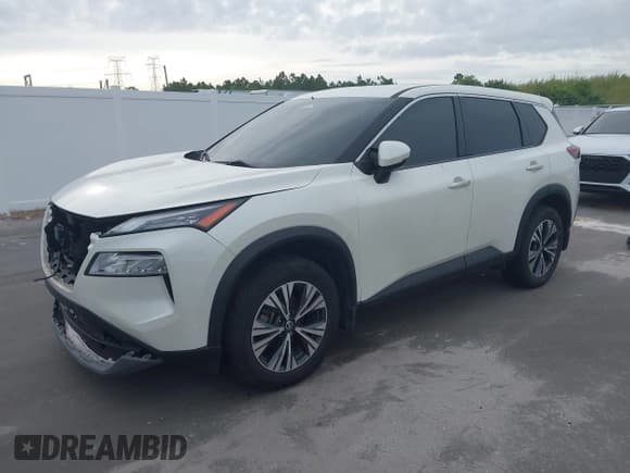 ✅ 2021 Nissan Rogue SV • VIN: JN8AT3BA1MW011485 • Lot: 43232635. Wystawiony na IAAI z przebiegiem 86 517 mil. Bezpłatny archiwum sprzedaży aukcyjnych z USA i szczegółowy raport historii pojazdu na DreamBid. Zdjęcie 2.