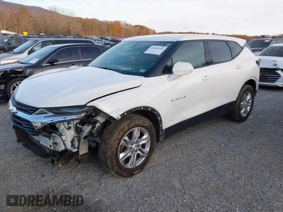 ✅ 2020 Chevrolet Blazer LT • VIN: 3GNKBHRS3LS623817 • Lot: 43691192. Listed on IAAI with 70,145 mi. Free auction sales archive from the USA and detailed vehicle history report at DreamBid. Image 18.