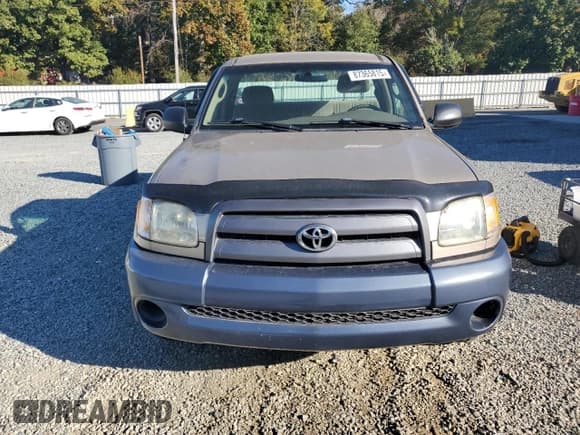 ✅ 2003 Toyota Tundra • VIN: 5TBJN32113S399654 • Lot: 87365815. Listed on Copart with 169,694 mi. Free auction sales archive from the USA and detailed vehicle history report at DreamBid. Image 5.