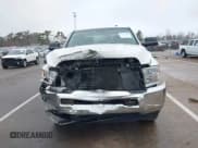 ✅ 2013 Ram 2500 Tradesman • VIN: 3C6UR5HL0DG580930 • Lot: 43697234. Wystawiony na IAAI z przebiegiem 68 246 mil. Bezpłatny archiwum sprzedaży aukcyjnych z USA i szczegółowy raport historii pojazdu na DreamBid. Zdjęcie 12.