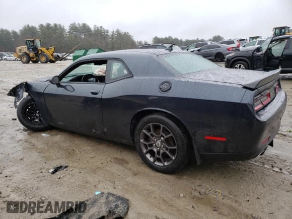 ✅ 2018 Dodge Challenger GT • VIN: 2C3CDZGG1JH341482 • Lot: 43134263. Wystawiony na Copart z przebiegiem Nie podano. Bezpłatny archiwum sprzedaży aukcyjnych z USA i szczegółowy raport historii pojazdu na DreamBid. Zdjęcie 2.