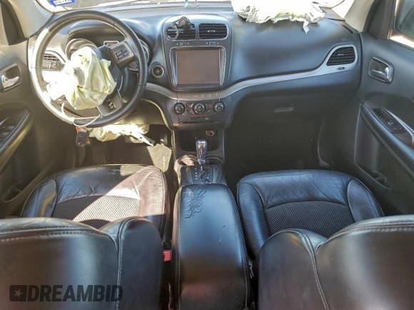 ✅ 2018 Dodge Journey Crossroad • VIN: 3C4PDCGG2JT215861 • Lot: 94528545. Listed on Copart with 150,584 mi. Free auction sales archive from the USA and detailed vehicle history report at DreamBid. Image 8.