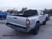 ✅ 2010 Toyota Tacoma • VIN: 3TMLU4EN8AM053525 • Lot: 43680942. Listed on IAAI with 208,789 mi. Free auction sales archive from the USA and detailed vehicle history report at DreamBid. Image 4.