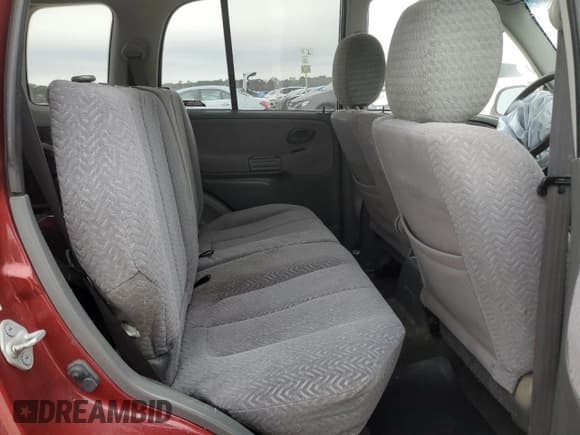 ✅ 2002 Suzuki Grand Vitara • VIN: JS3TE62V124152120 • Лот: 46347055. Опубликован ранее на Copart с пробегом 197 558 миль. Бесплатный доступ к архиву аукционных продаж из США и подробный отчёт об истории автомобиля на DreamBid. Изображение 11.