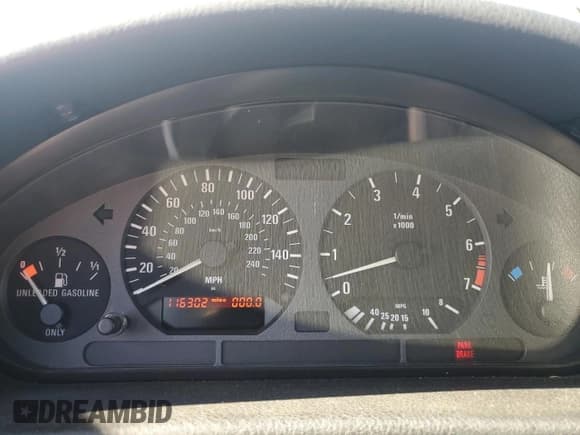 ✅ 1999 BMW 3 Series 328i • VIN: WBABK733XXET68116 • Lot: 66958525. Listed on Copart with 116,302 mi. Free auction sales archive from the USA and detailed vehicle history report at DreamBid. Image 9.