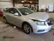 2014 Chevrolet Cruze 1LT with VIN 1G1PC5SB2E7457210, listed as a Copart auction lot 82229475 with Not provided miles and Clean title. Bid and sale history available at DreamBid. Image 4.