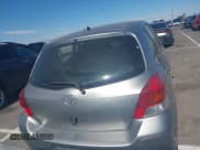 ✅ 2010 Toyota Yaris • VIN: JTDKT4K34A5318562 • Lot: 42690405. Wystawiony na IAAI z przebiegiem Nie podano. Bezpłatny archiwum sprzedaży aukcyjnych z USA i szczegółowy raport historii pojazdu na DreamBid. Zdjęcie 15.