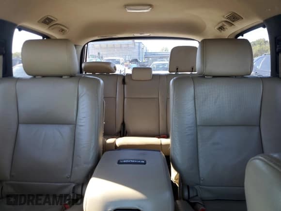 ✅ 2012 Toyota Sequoia Platinum • VIN: 5TDDW5G14CS062207 • Lot: 85547175. Listed on Copart with 171,208 mi. Free auction sales archive from the USA and detailed vehicle history report at DreamBid. Image 10.